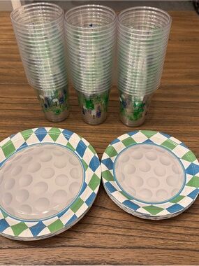 Golf theme paper plates (30 of each) and plastic cups (60)